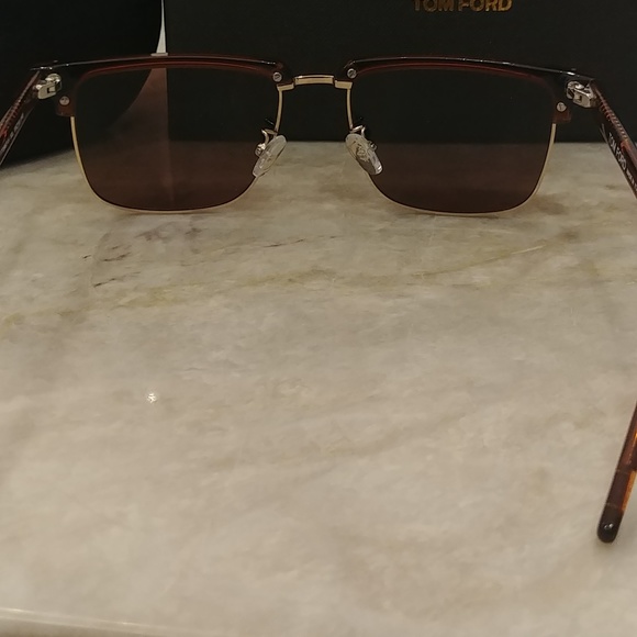 Tom Ford sunglasses - Picture 6 of 8